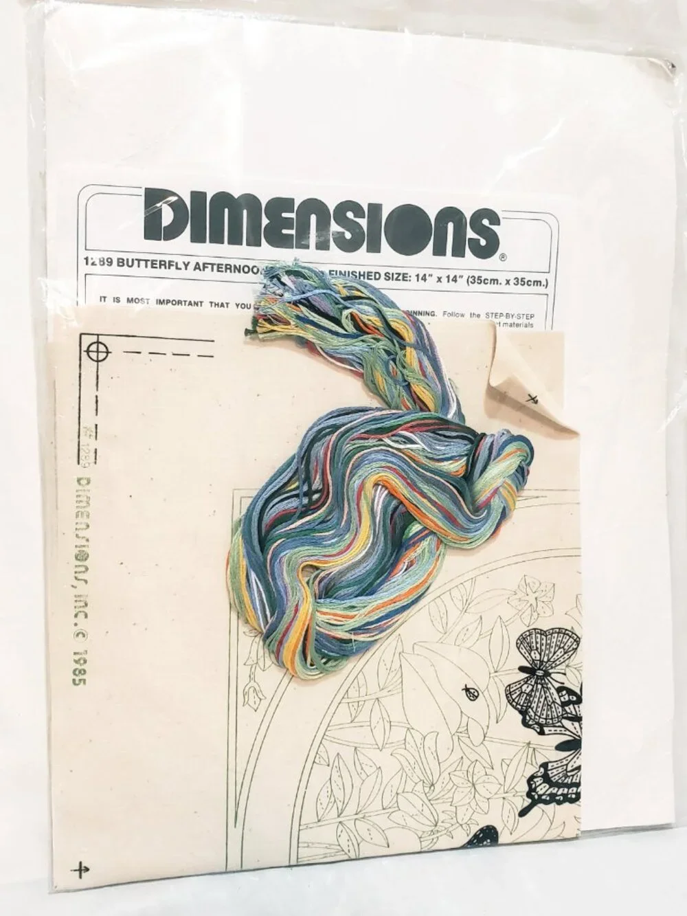 Dimensions Butterfly Afternoons Crewel 1289 Kit 1985 Flowers